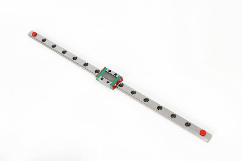 Lineare Gleitschiene mit Schlitten – 200 mm